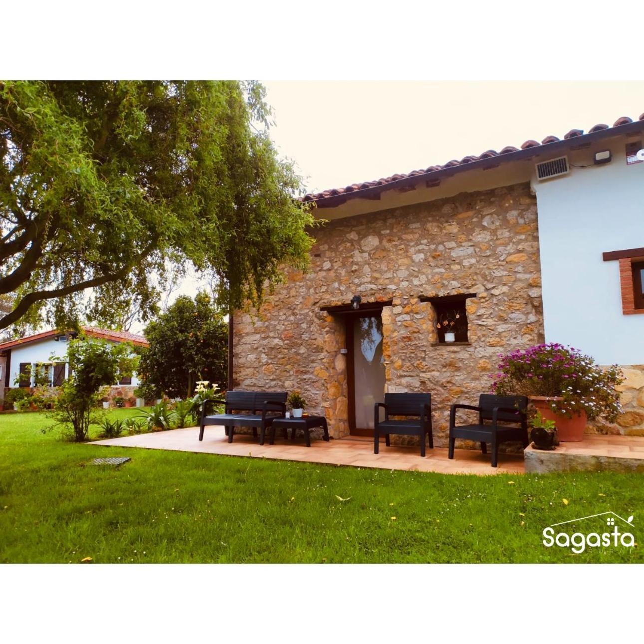 El Llagar - Sagasta Rural Oviedo Guest House ภายนอก รูปภาพ